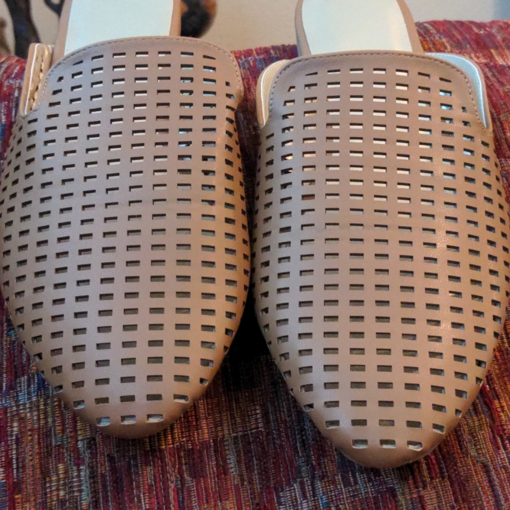 Mules - Picture 2 of 4